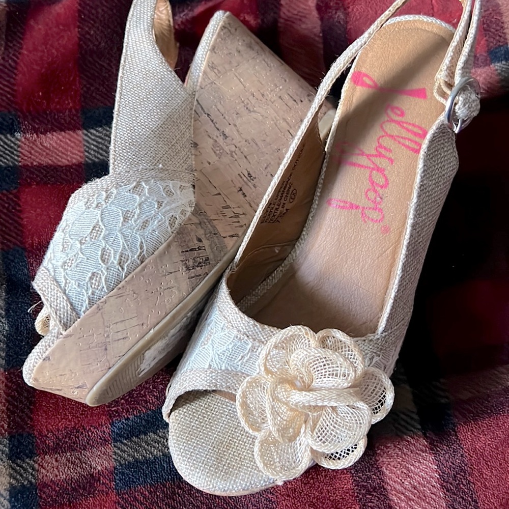 Tan Wedges Size 7